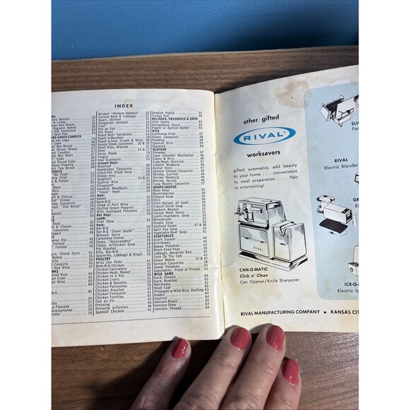 Vintage Rival Crock Pot Electric Stoneware Cooker Recipes Cookbook Cook Book - Picture 13 of 13